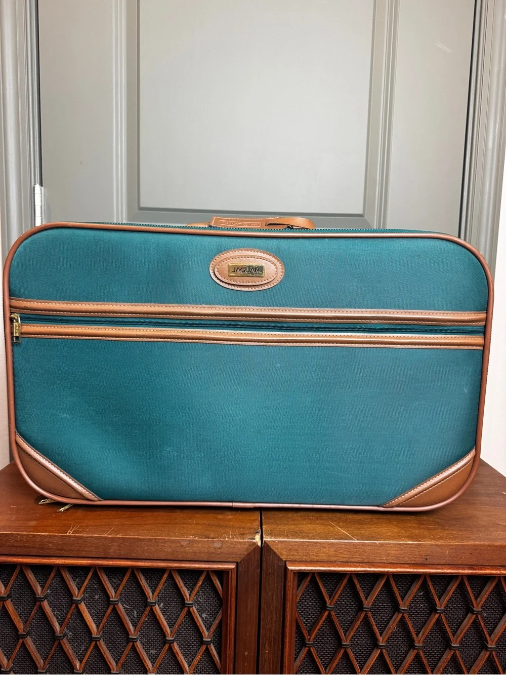 Jaguar Luggage Suitcase Travel Bag Green With Leather Trim - Vintage Luggage
